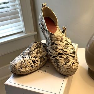 1 State flat espadrilles